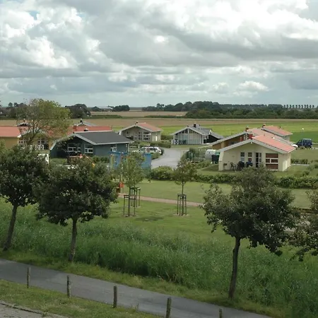 Casa de Férias Friedrichskoog-strandpark 8 *